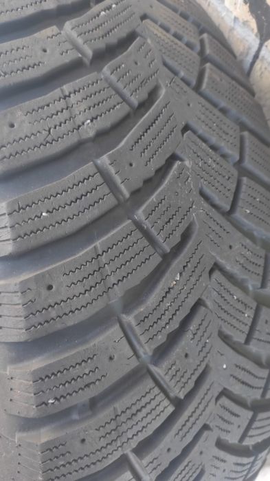 Продам шини у відмінному стані