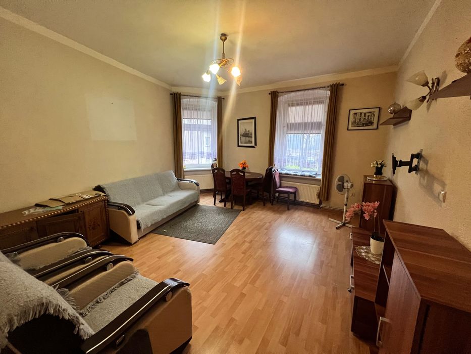 Sprzedam mieszkanie 60 m² z garażem – cena do negocjacji