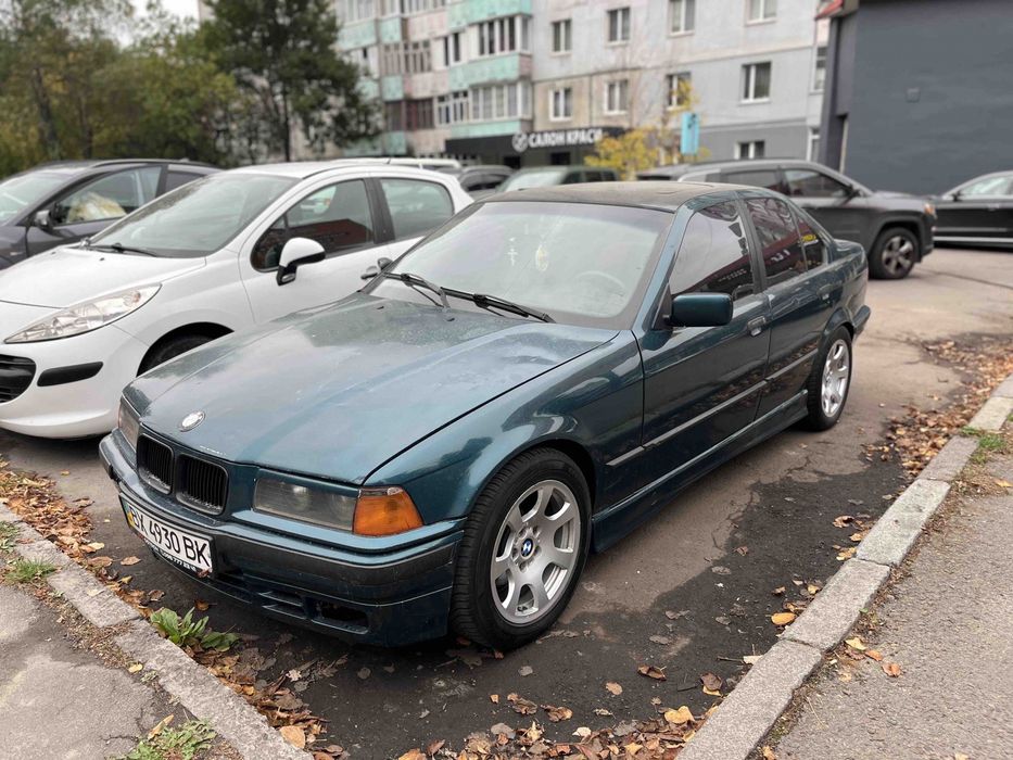 Bmw e36 1,8 бензин