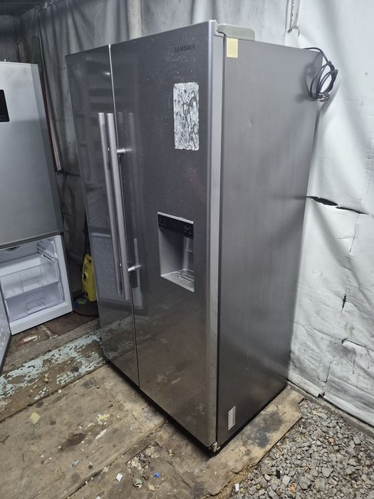 Рабочий! Шикарный! Холодильник Side-By-Side Samsung  2-камерный  170см.