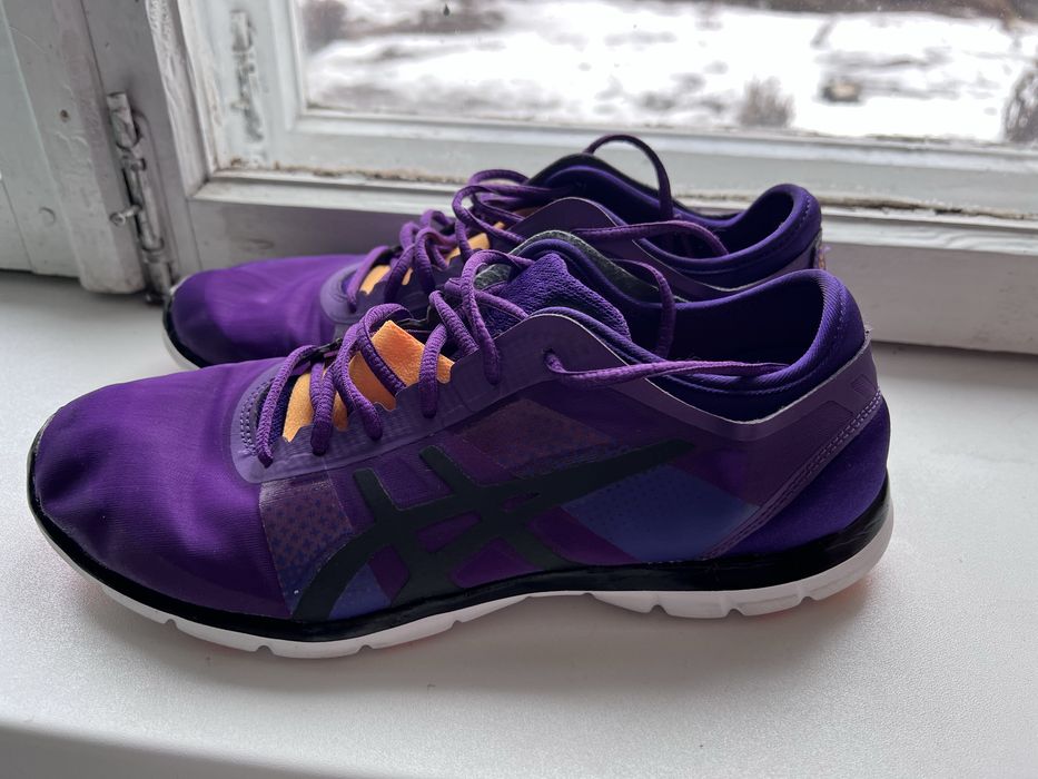 Кросівки Asics training