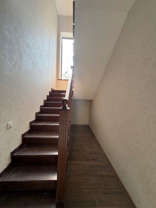 Будинок з Ремонтом у м. Буча. 194м2 + гостьовий будинок  , 9 соток. Прямий продаж від Власника! Лісова Буча Дом