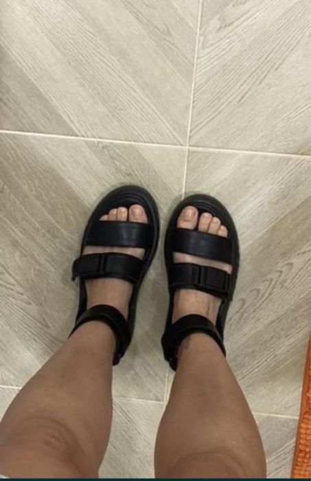 Босоніжки сандалі Dockers