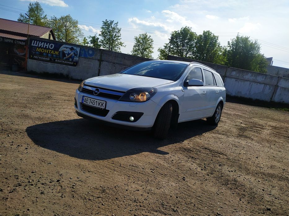 Opel Astra H.