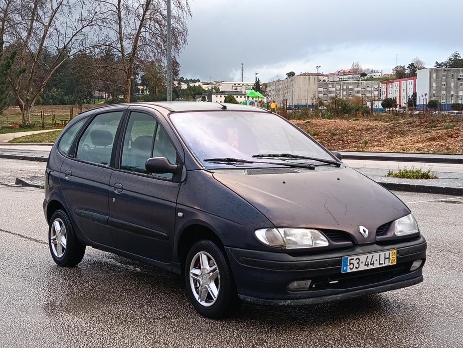 Renault Scénic 1.4 rt