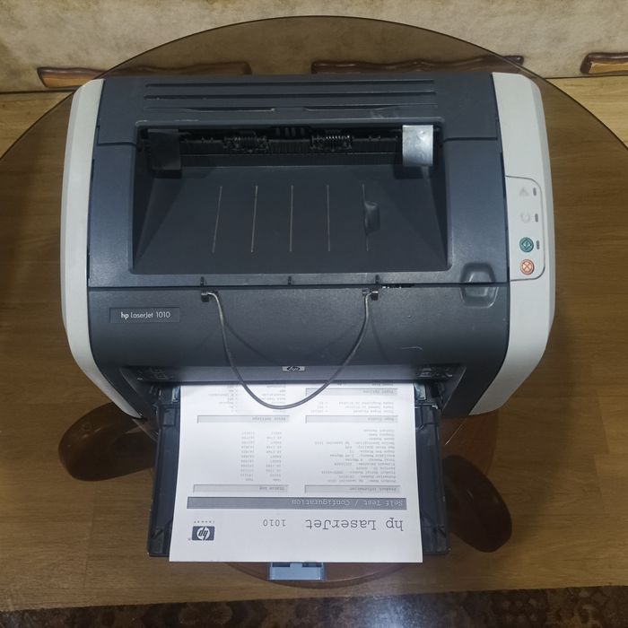 Принтер HP lj1010