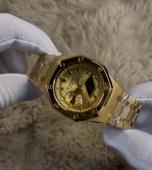 Casio GA 2100 custom кастом gold . Оригінал металевий корпус годинник