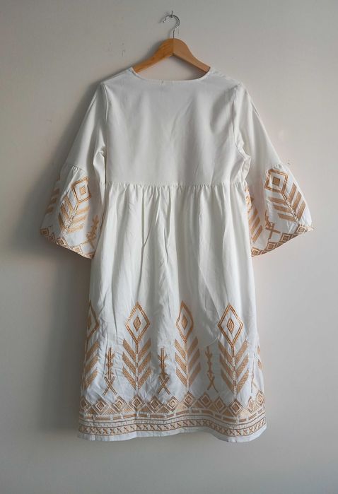 Poheme biała sukienka midi boho hafty S/M