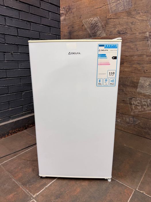Міні-холодильник барний Beko S47090 85 см