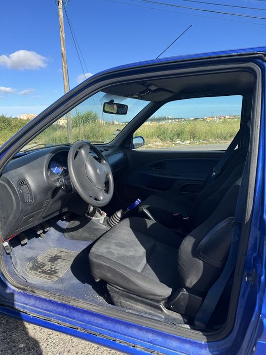 Cintroën Saxo 1.6 8v