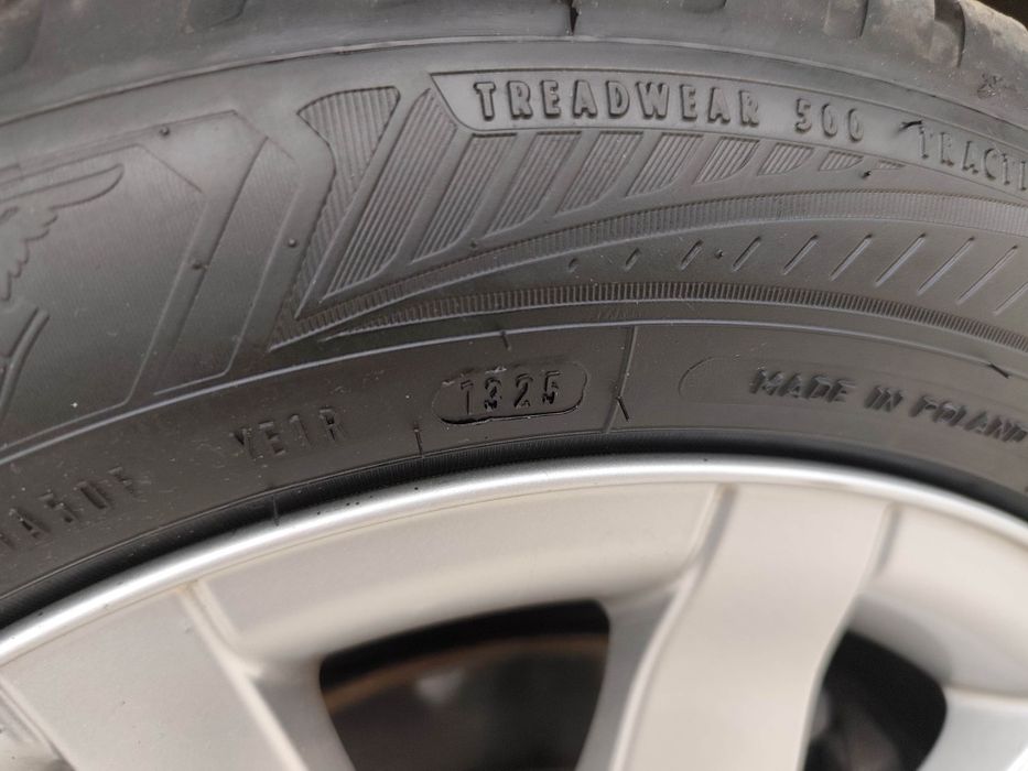 Продам Renault Megane 3 1.6 бензин 2012