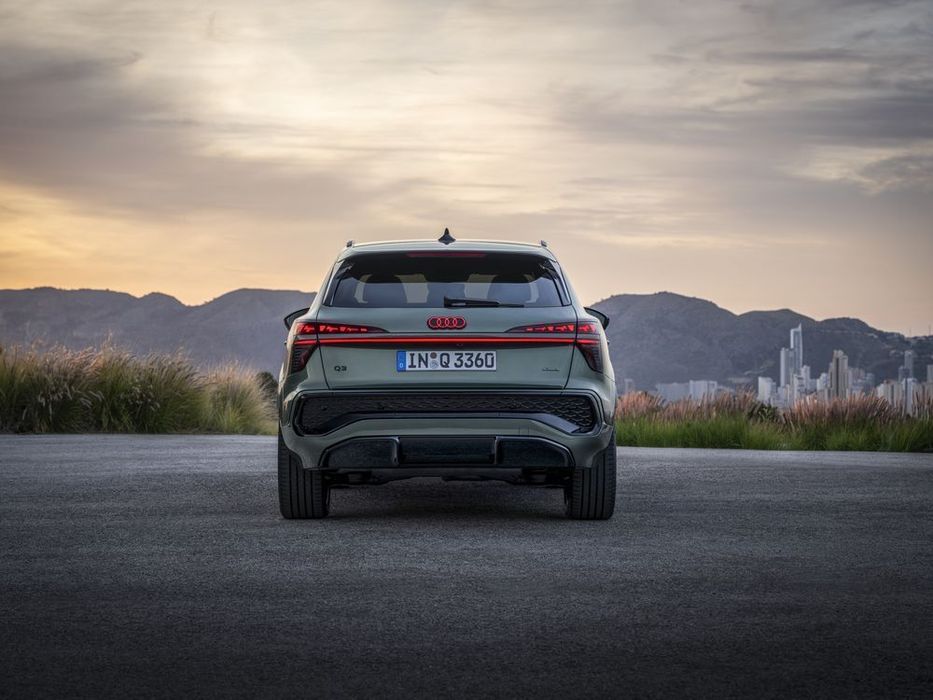Audi Q3 TFSI S tronic foto 3