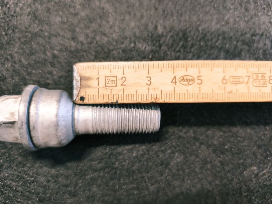 Śruby pływające+ śruby zabezpieczające VAG - audi VW seat skoda  inne