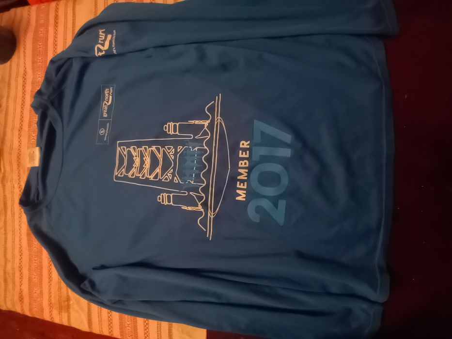 Męska Niebieska techniczna koszulka finiszeraGreat North Run z 2017 roku