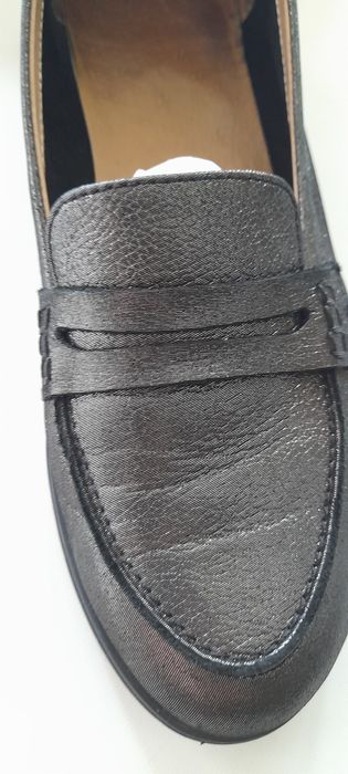 Продам кожані туфлі на 37 р.