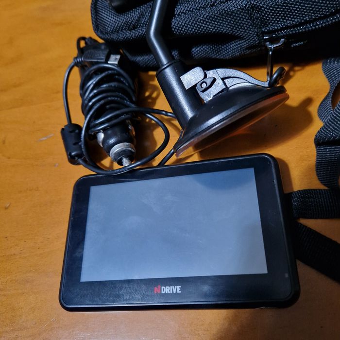 GPS NDrive com acessorios