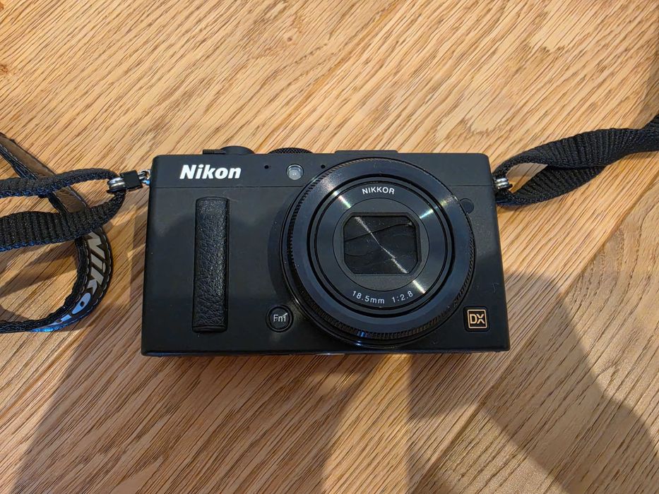 Nikon COOLPIX A DX (APS-C) - niski przebieg, stan idealny