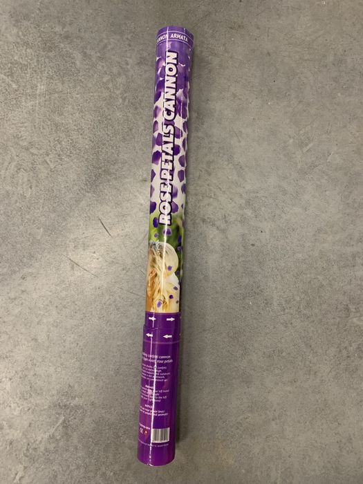 4 x Wystrzałowe konfetti - liliowe płatki 60 cm