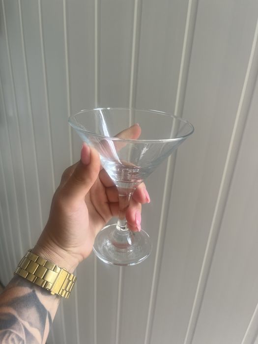 Nowe szkło martini hurricane  martinówka kieliszek