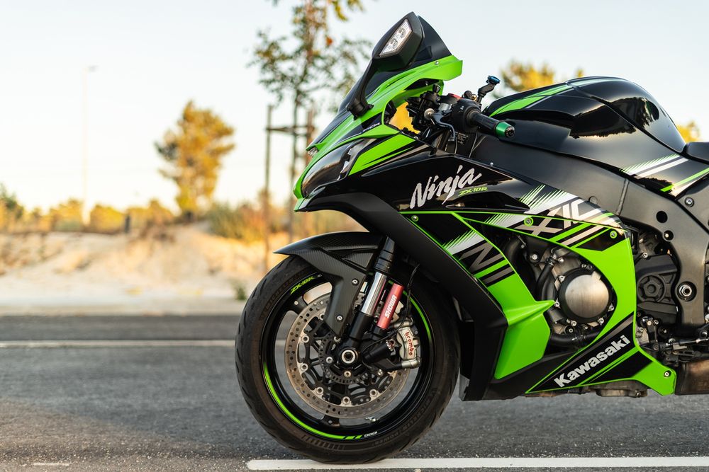 -Kawasaki zx10r-