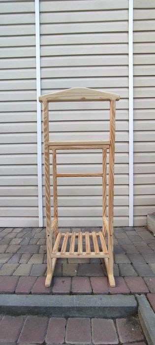 Приліжкова вішалка