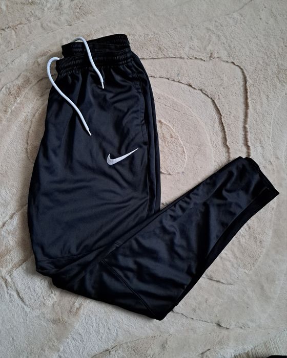 Dresy męskie nike vintage