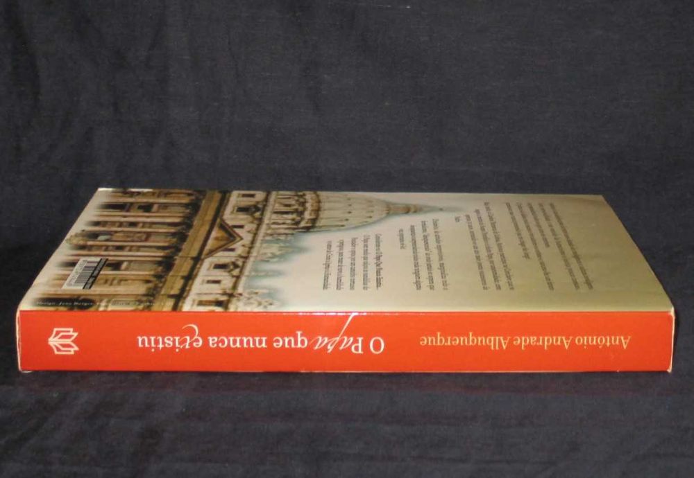 Livro O Papa que nunca existiu António Andrade Albuquerque