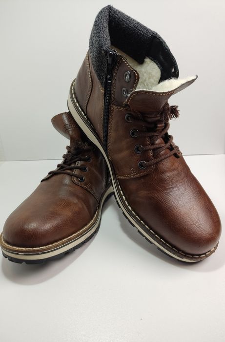 Чоловічі утеплені ботинки 41 розміру