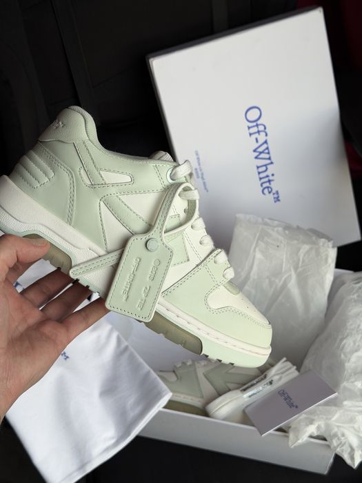 Off -white Out of Office размер 38 состяние 10/10