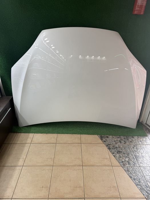 Продам оригинальный капот Tesla Model X рестайлинг 2021–2024.