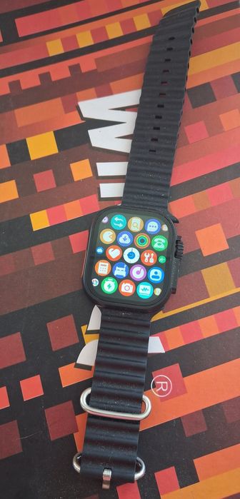 Продам смарт часы HW69 Ultra стиль Apple Watch Ultra . Новые