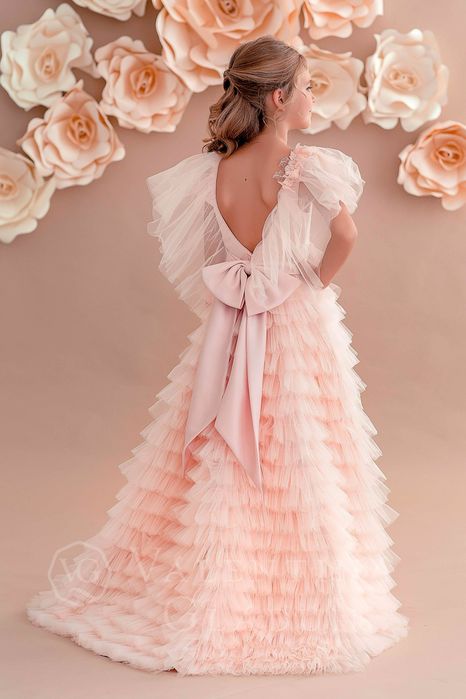 Розкішна сукня на дівчинку від Valentina Gladun !