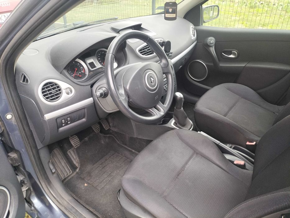 Renault Clio 3 rok produkcji 2006