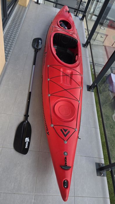 Kajak Aquarius Traper czerwony plus akcesoria