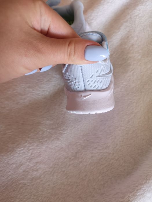 Nowe buciki nike Rozmiar 17