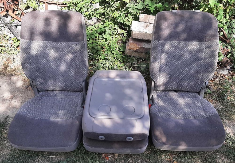 Продам кузов по запчастям Mazda Premacy 99-2005г.