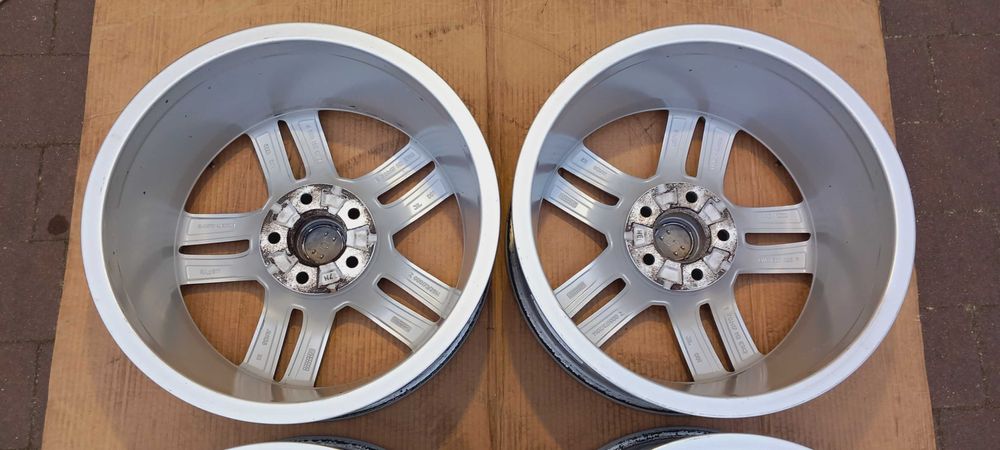 Felgi aluminiowe oryginał AUDI A4 B8/B9  5x112, 7Jx17, ET42, 66.5, Bdb