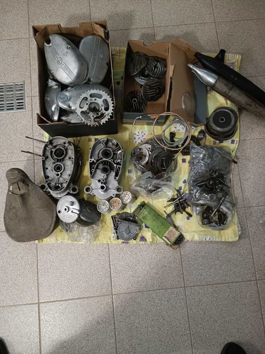 Sprzedam części do Romet Komar