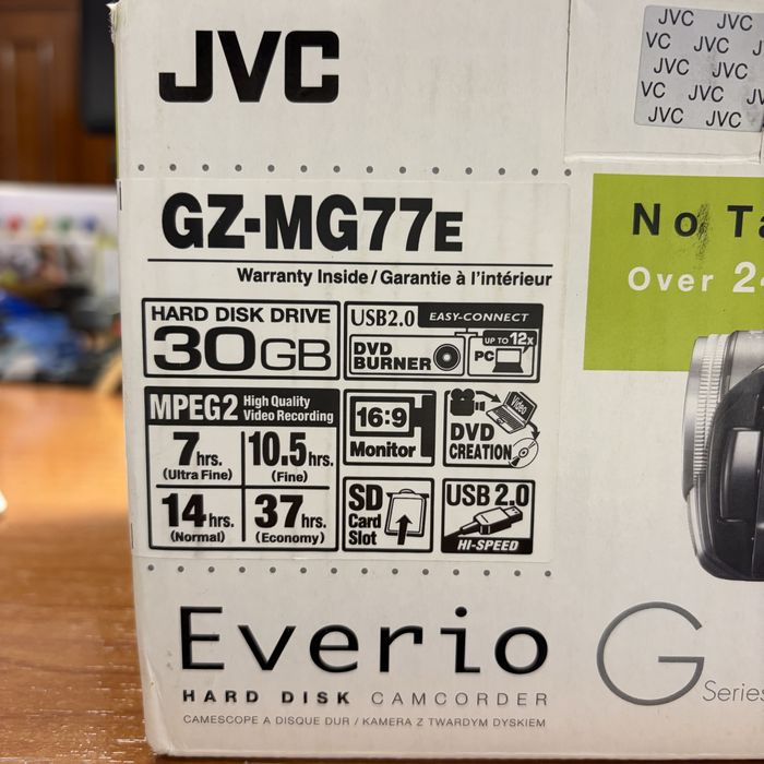 Maquina filmar JVC GZ-MG77E