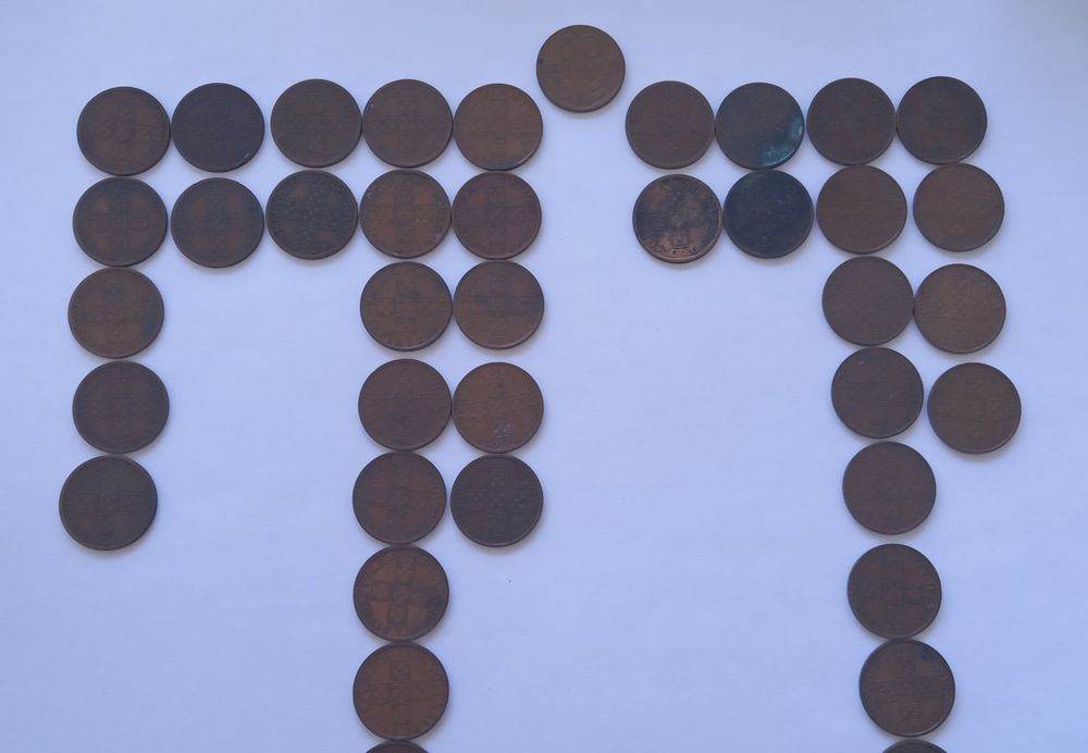 Moedas antigas (escudos e centavos)