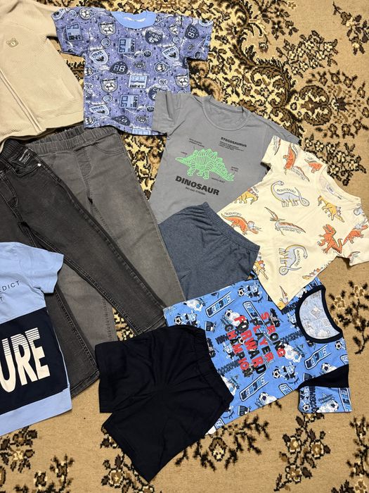 Речі в розмірі 110 джинси футболка шорти кофта next