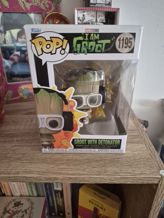 Funko Pop Marvel I Am Groot - Groot With Detonator  1195