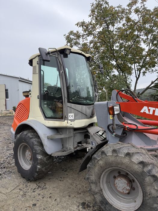 Продається фронтальний навантажувач ATLAS 75S 2006 року
