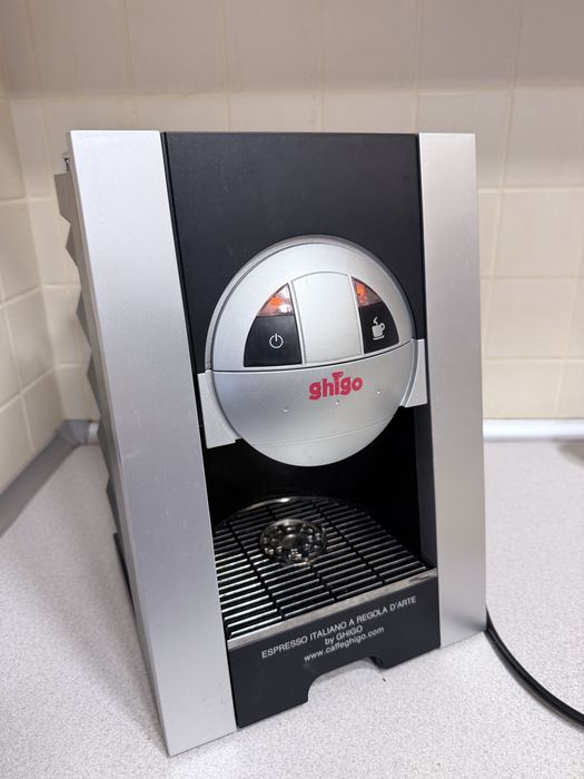 Кофемашина капсульная