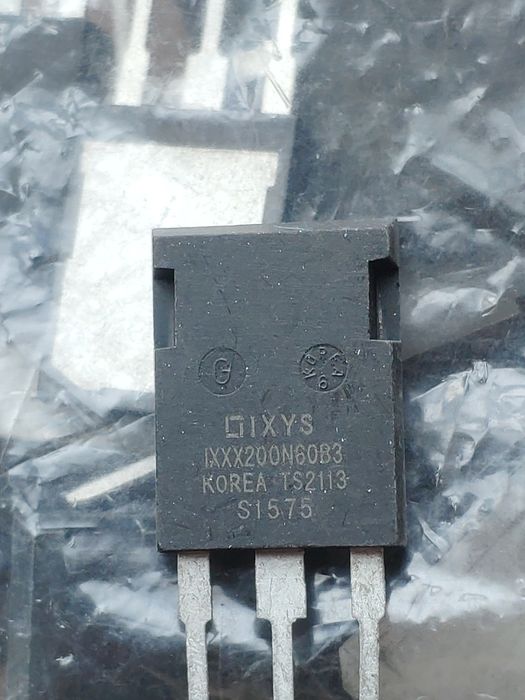 Транзистори IGBT NMOS для інверторів 200А/600В