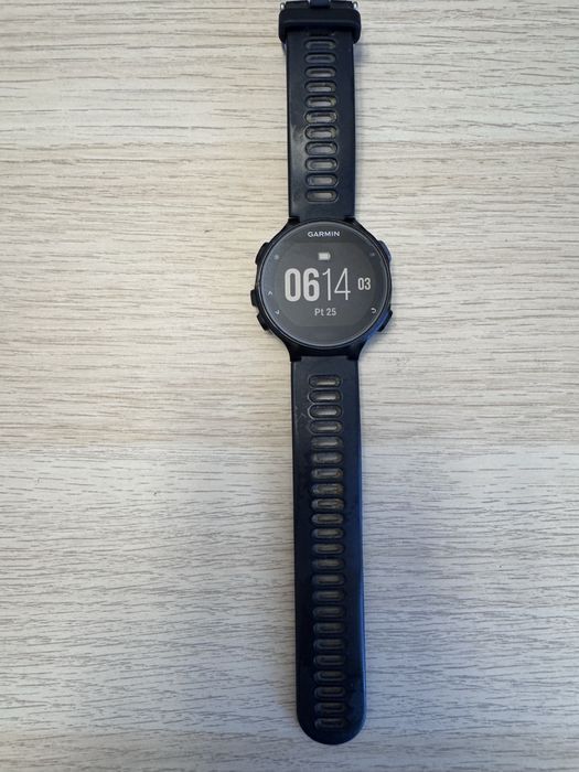 smartwatch uniwersalny forerunner 735XT