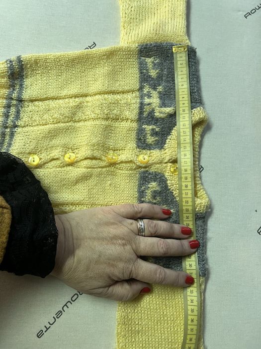 Casaco de la feito a mão, amarelo e vinza
