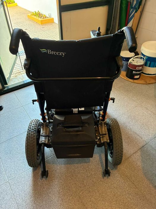 Cadeira de rodas elétrica QUICKIE F35 R2