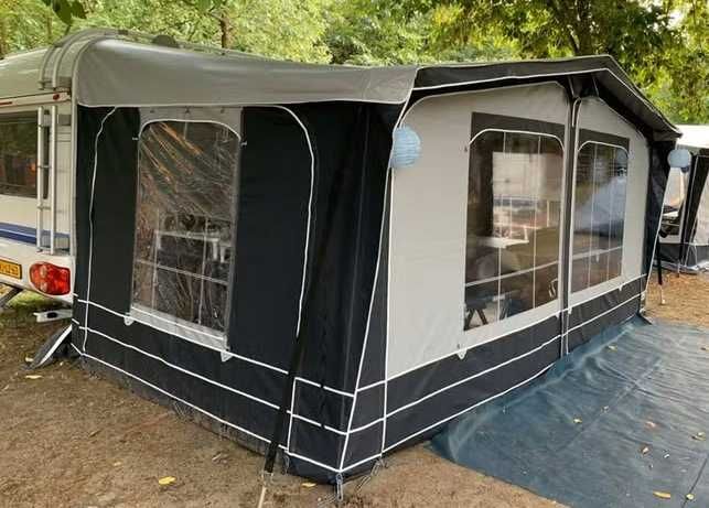 Przedsionek do przyczepy Obelink 240 1031-1055cm PVC Całoroczny Świetny stan