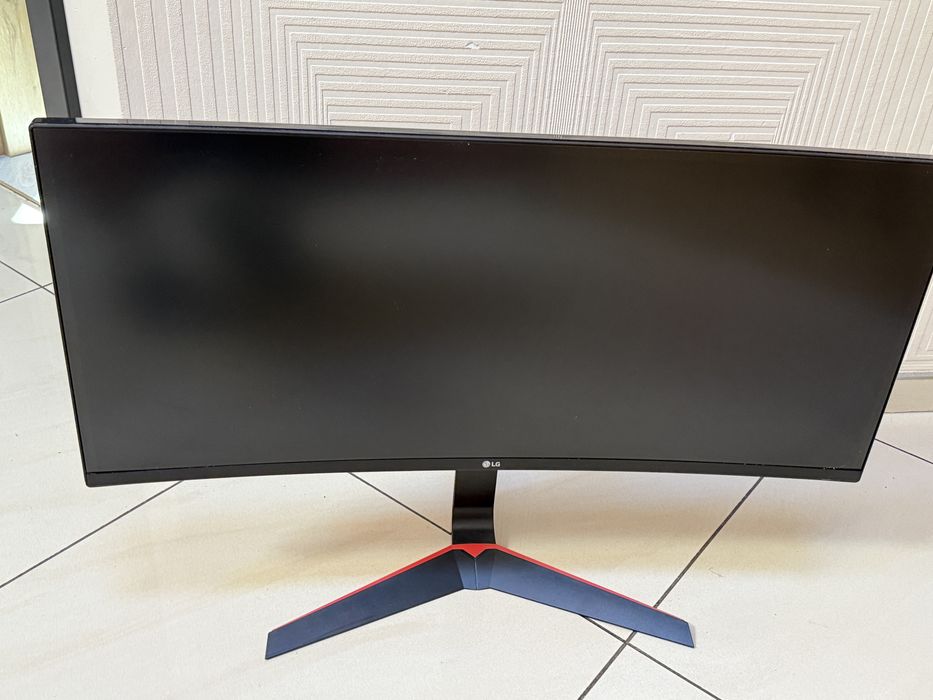 Sprzedam Monitor LG Ultrawide 34" 144hz 2560x1080 zakrzywiony.